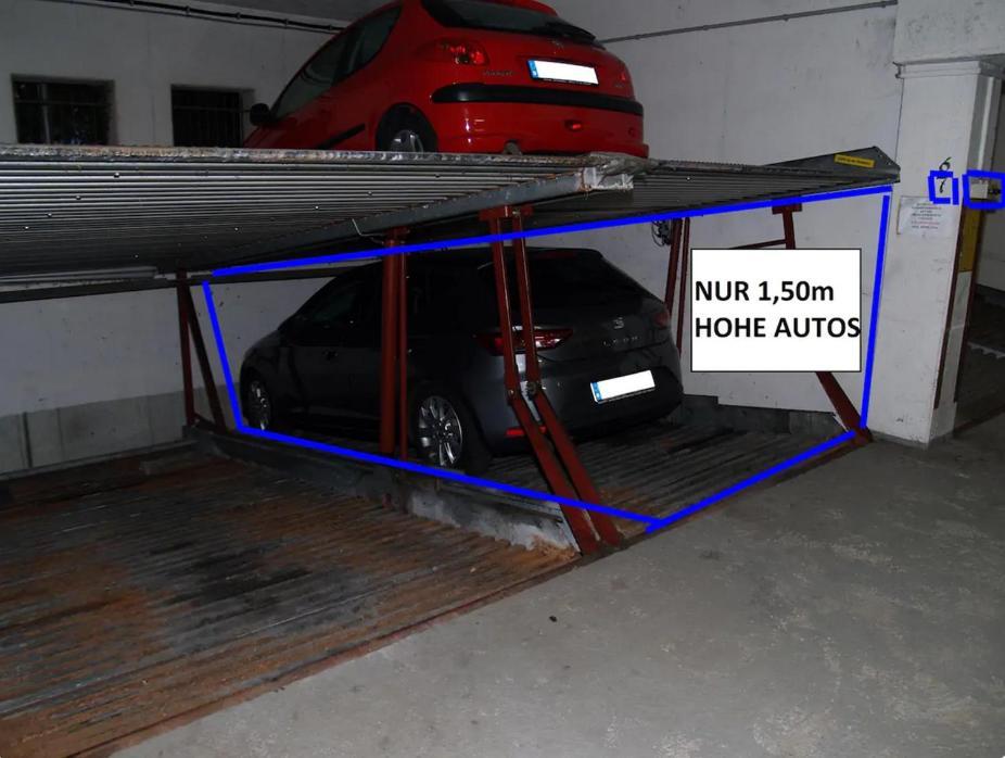 - Old Main Bridge, Own Garage Parking Space *